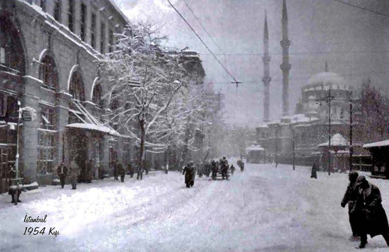 1954 - İstanbul'da yaşanan büyük kış mevsimi 79